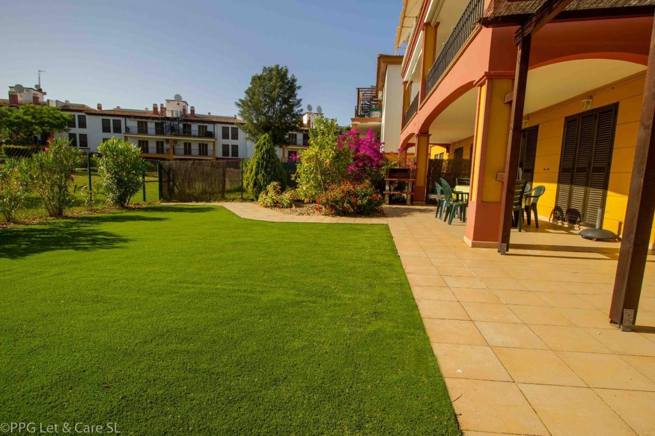 Modern Garden Apartment Ayamonte Esterno foto