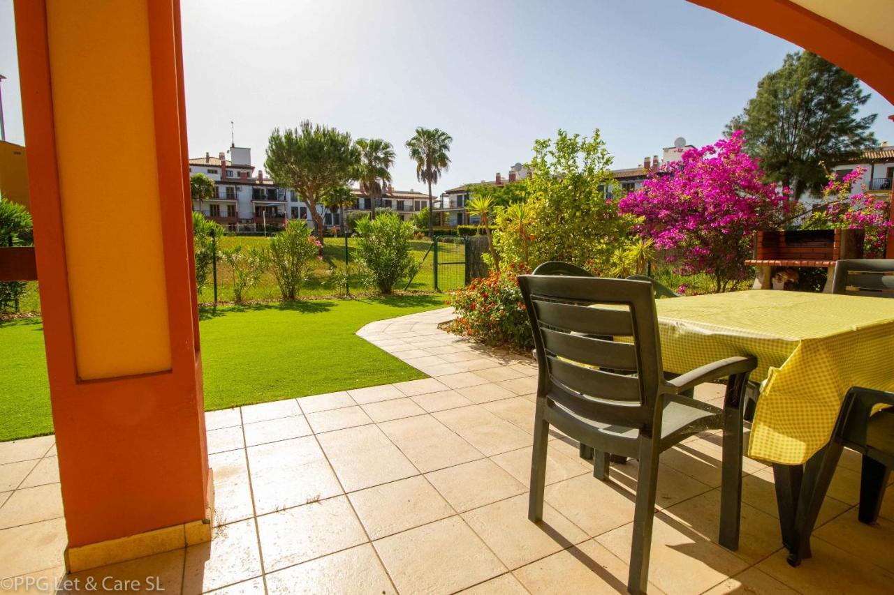 Modern Garden Apartment Ayamonte Esterno foto
